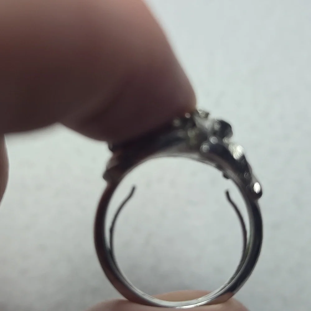 Vintage Avon Orchard Blossom ring, size 6